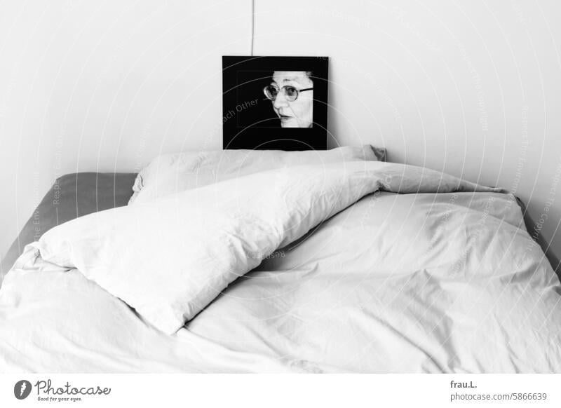 dream Looking Meditative Mother Memory Eyeglasses Old Face portrait Woman photo Bed Pillow Earnest Bedroom Miss Grief Love Loneliness Lonely Widower leave.