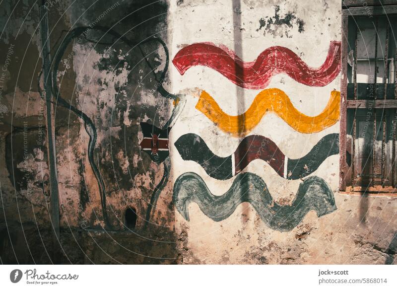 Mural painting in Kenya Street art Wall (building) Continent flag Sunlight Shadow Weathered Structures and shapes Creativity Facade Symbols and metaphors