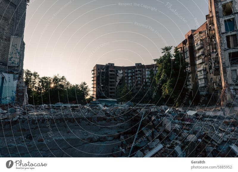 destroyed building in a city lost in the war in Ukraine Chasiv Yar Dnepropetrovsk Dnipro Kharkov Kherson Odessa Poltava Sumy Zaporozhye abandoned army bomb