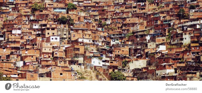 Traffic-calmed zone in Caracas Slum area Grade (school level) Town House (Residential Structure) Flat (apartment) Narrow Loneliness Doomed Roof Slope Steep