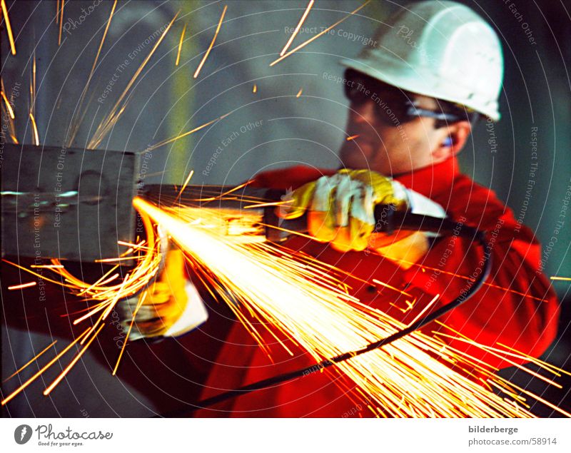 Flexes - 4 Steel processing Grinding (constr.) Angle grinder Red Helmet Work and employment Long exposure Yellow Welding Professional life Industry Scrap metal