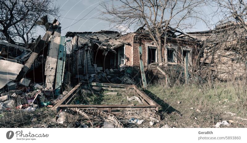 destroyed building in a city lost in the war in Ukraine Chasiv Yar Dnepropetrovsk Dnipro Kharkov Kherson Odessa Poltava Sumy Zaporozhye abandoned army bomb