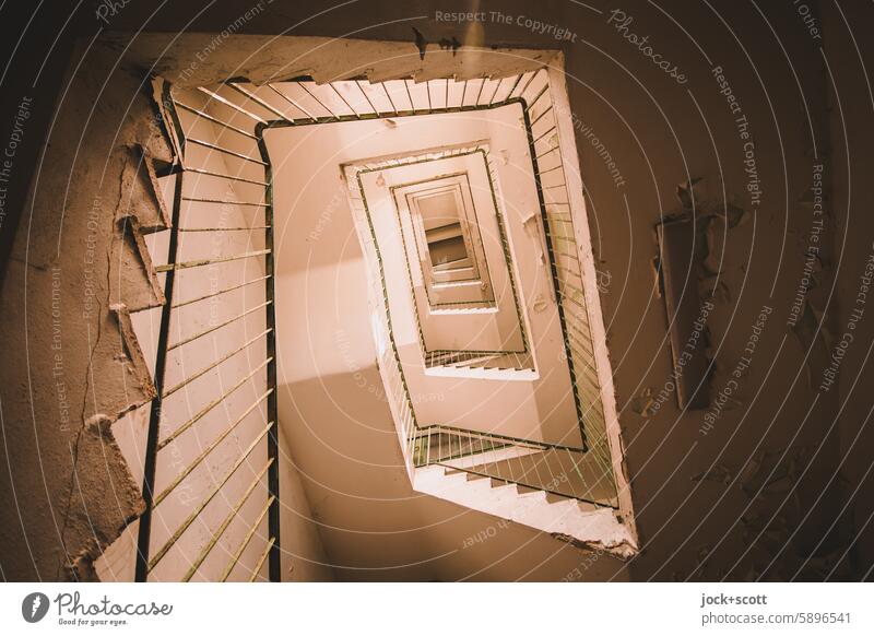 Light room in the stairwell Staircase (Hallway) Architecture rail Banister staircase eye Worm's-eye view Shadow Silhouette Symmetry Lanes & trails Descend