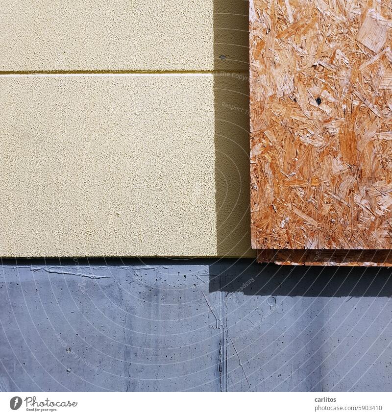 Material mix | Variety doesn't always make it more beautiful Concrete Plaster OSB chipboard cladding Wall (building) Wall (barrier) Facade