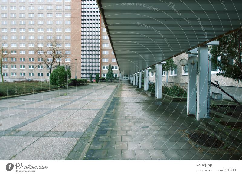 flattening Town High-rise Symmetry Central perspective Ministry for Internal Security Berlin Corridor Colour photo Exterior shot Light Shadow Contrast