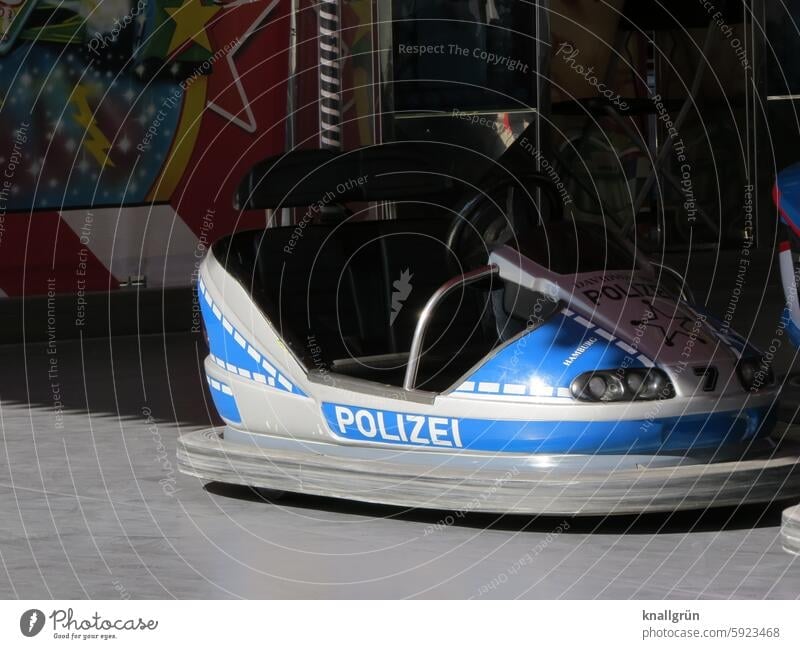 Police bumper cars Police Force Electric Leisure and hobbies funfair pleasure Driving Joy muck about Theme-park rides Mobility fair visit Fairs & Carnivals