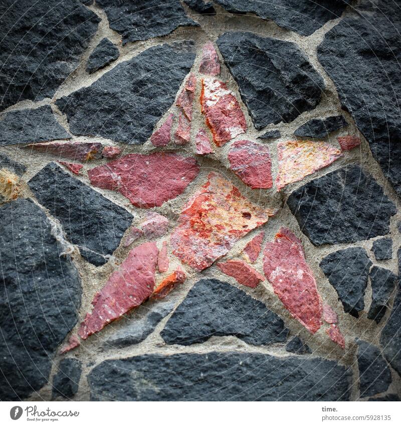 Red star in rough terrain Stars Stone Facade Memory Wall (barrier) Art Design brand red star grouted contemporary history Craft (trade) Hard Wall (building)