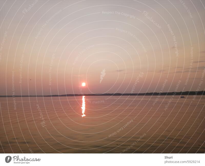 Sunset at Regina Beach Nature Landscape no people sunset landscape travel sunset sky sunset light Water Calm sunset mood Travel photography Sunlight Lake