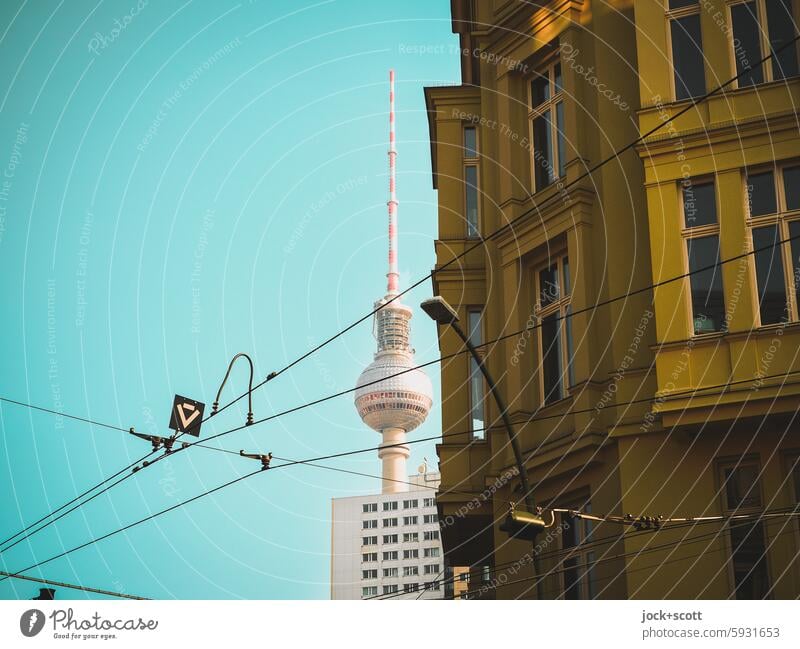 Hauptstadt unter Strom Berlin TV Tower Overhead line Cloudless sky Facade Landmark Capital city