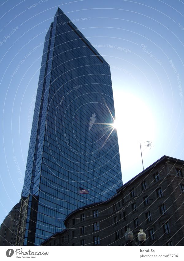 John Hancock Tower High-rise Morning Mirror Glas facade High-tech Sunbeam To break (something) Boston New England Massachusetts Blue sky East coast Light USA