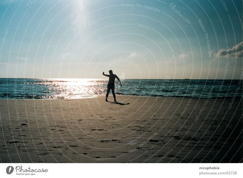 Cheers Sun Man Beach Human being Ocean Loneliness Vacation & Travel Physics Summer Yellow Sky Clouds Beer Tin St. Peter-Ording Sunset Late sea alone Warmth