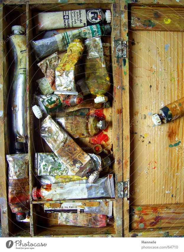 opas colours 7 Oil paint Multicoloured Wood Paintbox Art Second-hand Painting and drawing (object) Colour London Underground coluor box.paint Old turpentine
