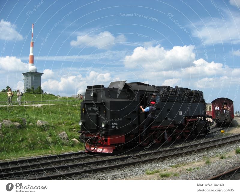 Highest train station of Northern Germany - Brocken in the Harz 1140m Steamlocomotive Engines Narrow gauge railroad Ticket collector Railroad Broacaster