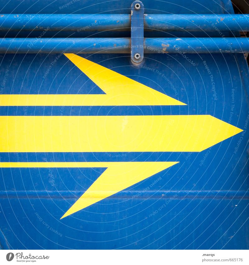 arrow Style Design Metal Arrow Simple Blue Yellow Dynamics Colour photo Exterior shot Close-up Abstract Pattern Structures and shapes Deserted Copy Space top