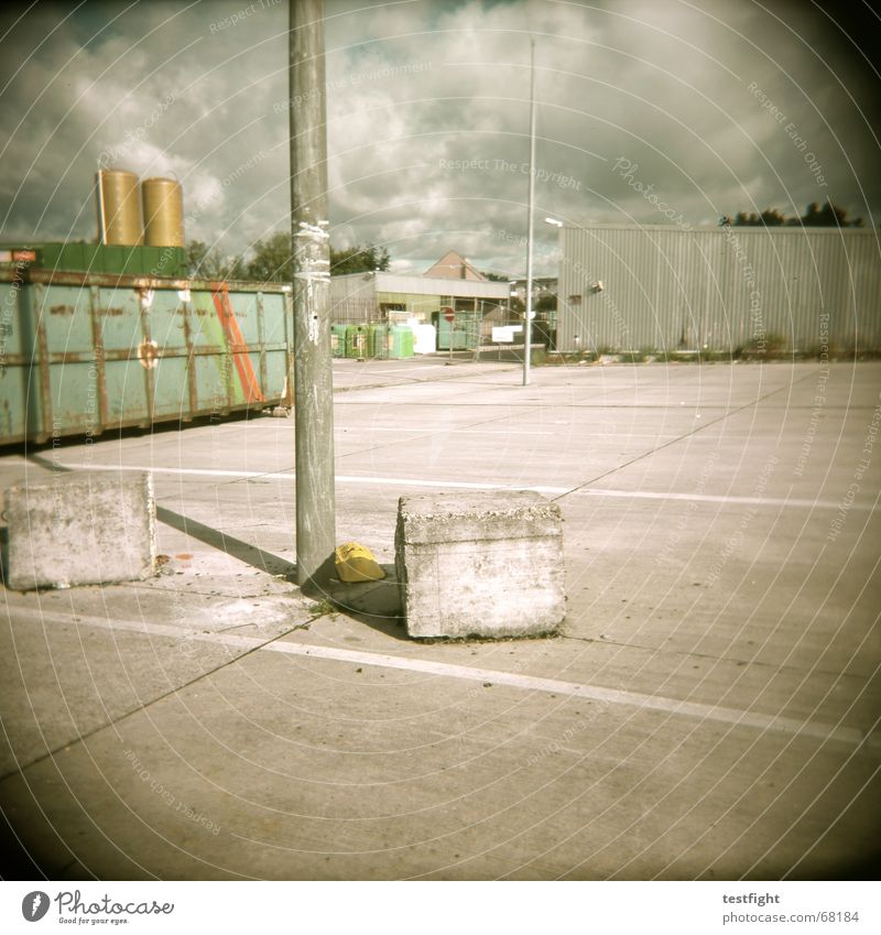 21388 Industrial district Parking lot Trash Scrap metal Concrete Holga Rubish recycling recycling yard Container Stone Gloomy