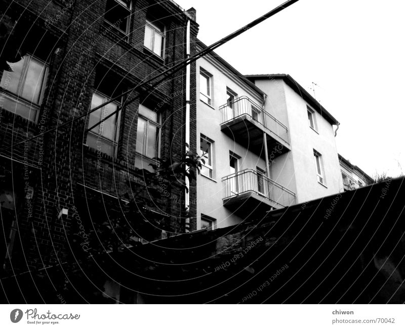 Old and New House (Residential Structure) Black White Leipzig Plagwitz Roof Balcony Clean Dirty Flat (apartment) Window Eaves Side by side Cable