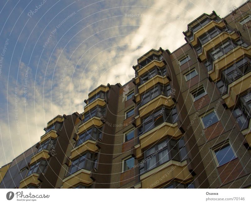 bersarin Facade Window Winter garden Building Prefab construction House (Residential Structure) Berlin Sky blue Clouds Friedrichshain Construction site