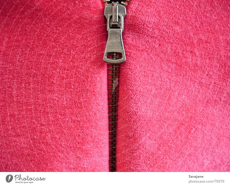 Open me up! Zipper Close Closed Undo Above Concealed Cloth Soft Velvety Sweater Clothing Jacket Physics Plush Fleece Pink Red Magenta Flashy Multicoloured