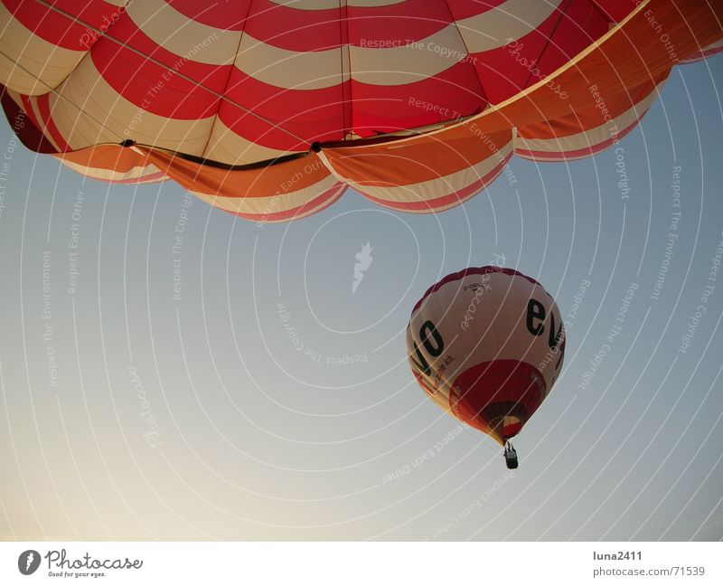 balloon ride Driving Red White Calm Glide 2 Hot Air Balloon Silk Morning Sunrise Blue Sky Wind evivo Sheath Balloon flight