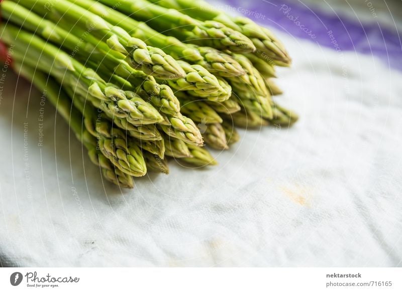 Fresh asparagus Vegetable Lettuce Salad Nutrition Buffet Brunch Organic produce Vegetarian diet Diet Healthy Eating Asparagus food green ingredient raw bundle