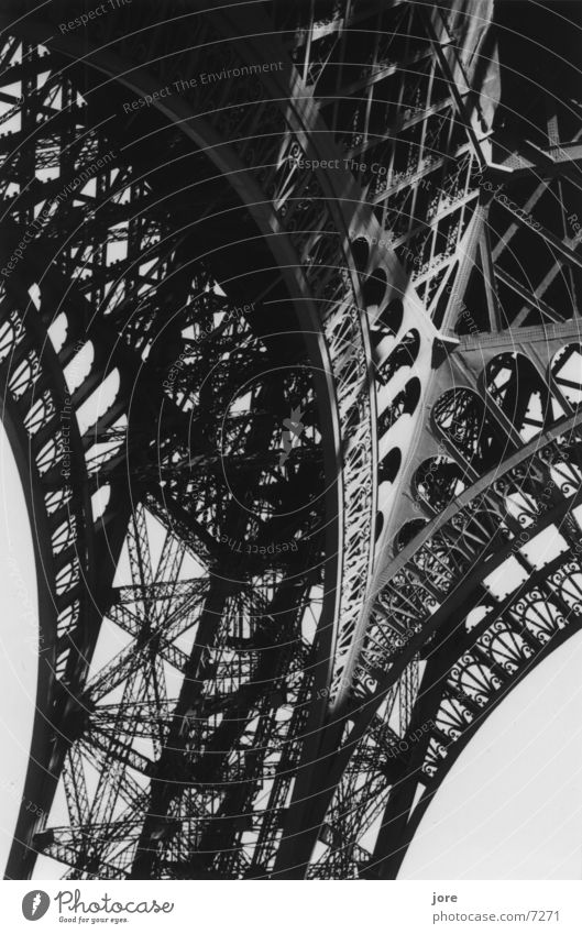La tour Eiffel Tower Paris Steel Delicate Architecture Detail Black & white photo Elegant