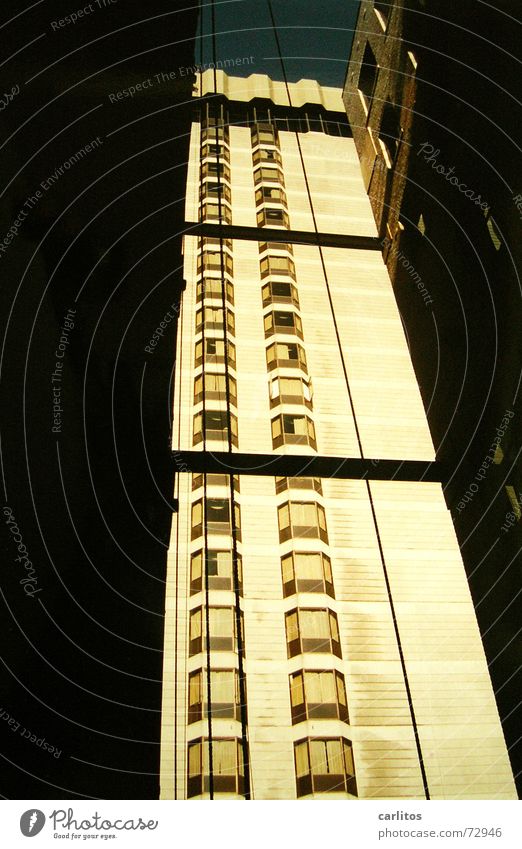 If you're going to San Francisco California Worm's-eye view Backyard High-rise Light and shadow USA Union Square westin st. francis