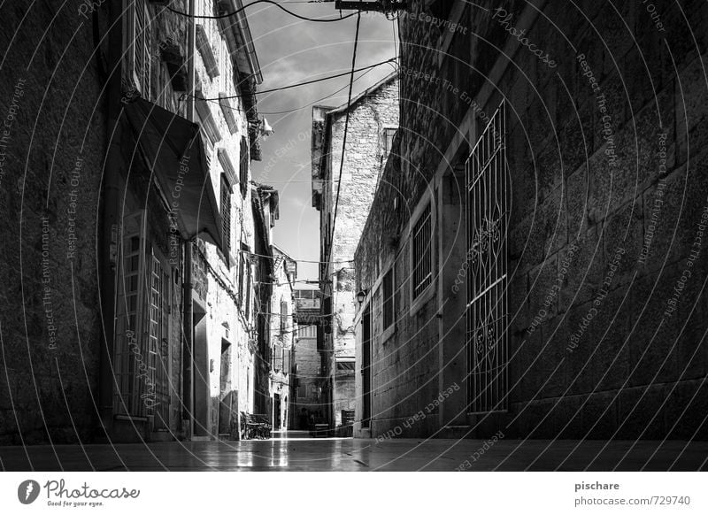 Alley in Split Town Downtown Old town Deserted House (Residential Structure) Dark Croatia Black & white photo Exterior shot Light Shadow
