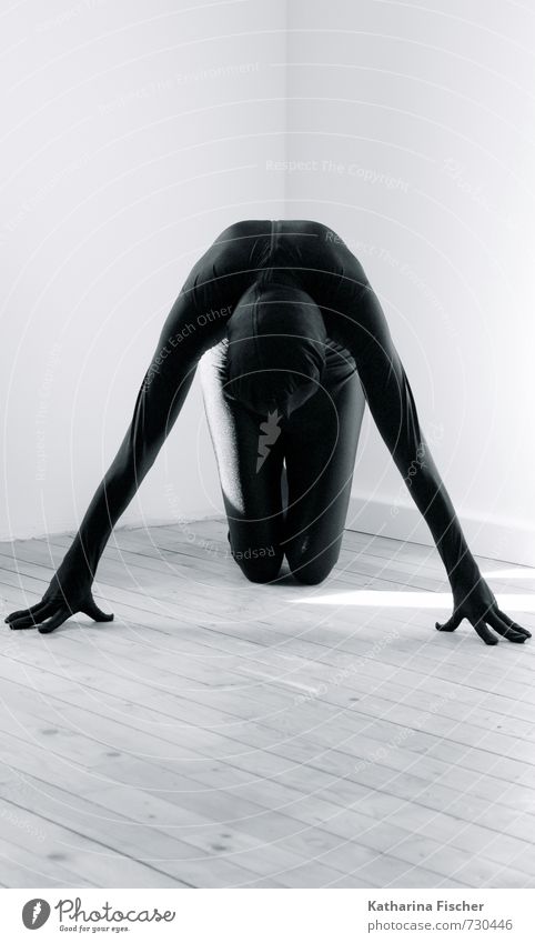 #730446 Masculine Feminine Androgynous 1 Human being Art Sculpture Dancer Gray Black White Body Posture Kneel Body tension Floor covering Wooden floor Room