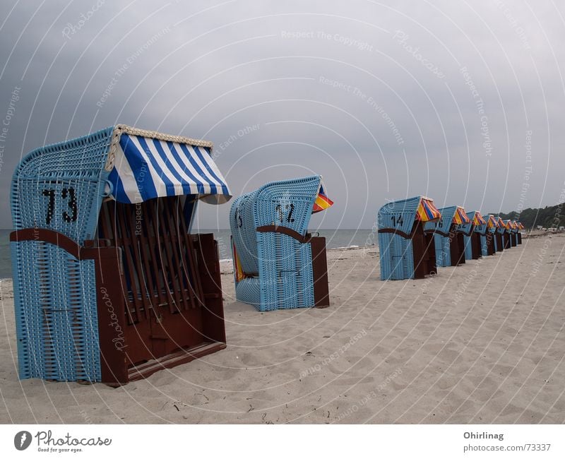 In the event of a bad weather march, one of the following is out of line ... Beach chair Rerik Ocean Vacation & Travel Calm Exterior shot Baltic Sea