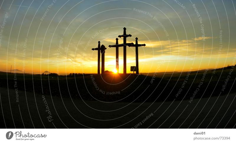 Plague crosses near Tuttlingen ... Tuttlingen district Sunset Clouds Dusk Panorama (View) Summer Mountain Back Sky pano Large Panorama (Format)