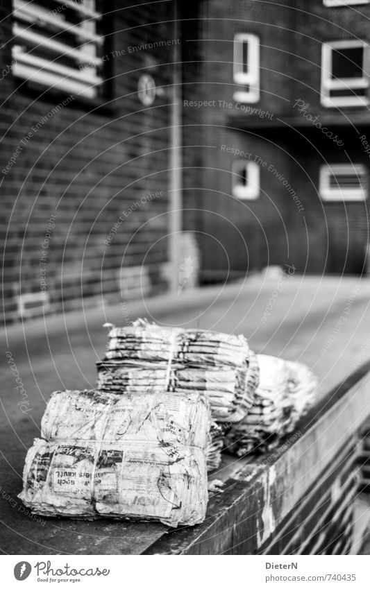 containers House (Residential Structure) Manmade structures Building Window Gray Black White Magazine Building stone Contrast Blur Black & white photo Deserted