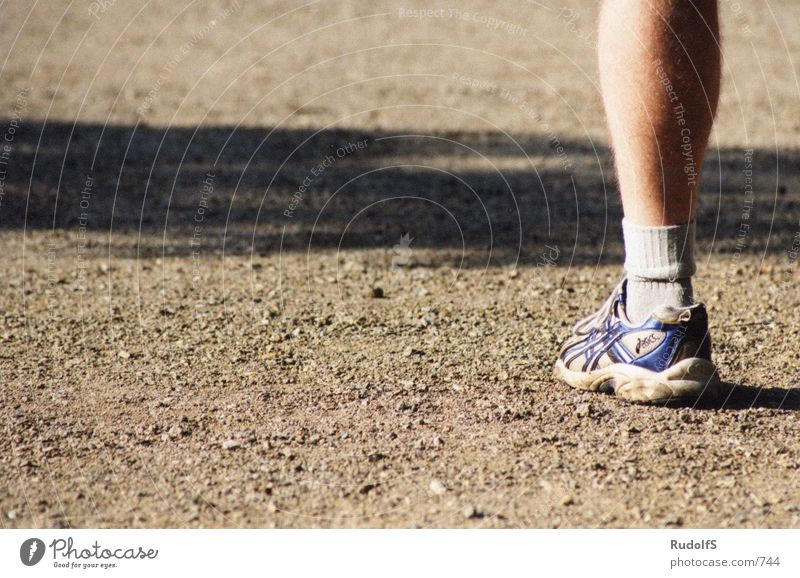 one-armed man Footwear Stockings Human being Legs One-legged without body Floor covering