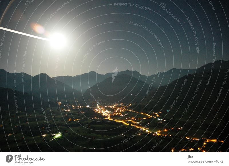 Saanenland by Night Gstaad Moonlight Long exposure Dark Lighting Fog Fog bank Hill Green Bright Street Mountain Blue Evening