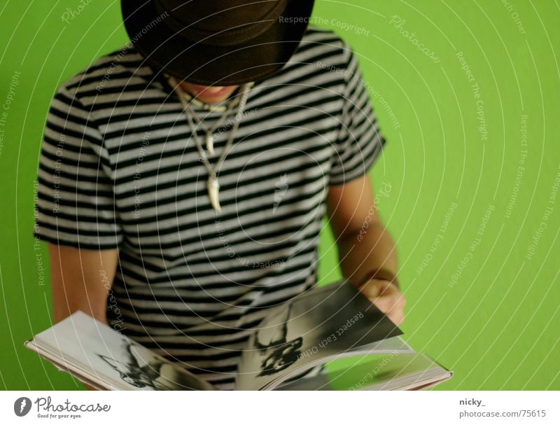 sexy back Man Stripe Green Book Hand Wall (building) Human being Black White T-shirt Chain Hat newton Arm justin timberlake rico Wall (barrier)