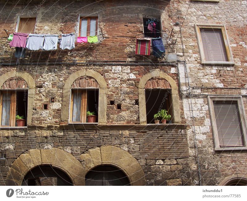 Tuscany flair Facade House (Residential Structure) Window Mediterranean Joie de vivre (Vitality) Southern Exterior shot Medieval times