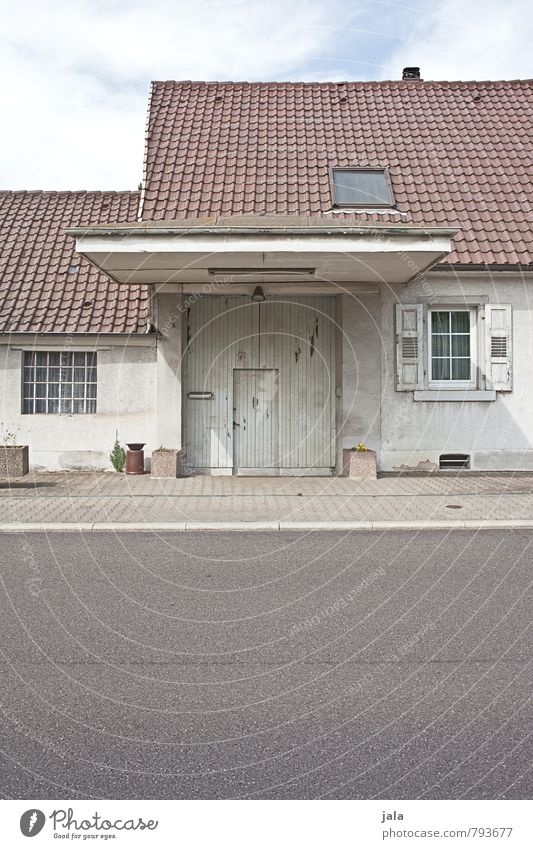 canopy Sky House (Residential Structure) Industrial plant Manmade structures Building Architecture Street Gloomy Town Colour photo Exterior shot Deserted