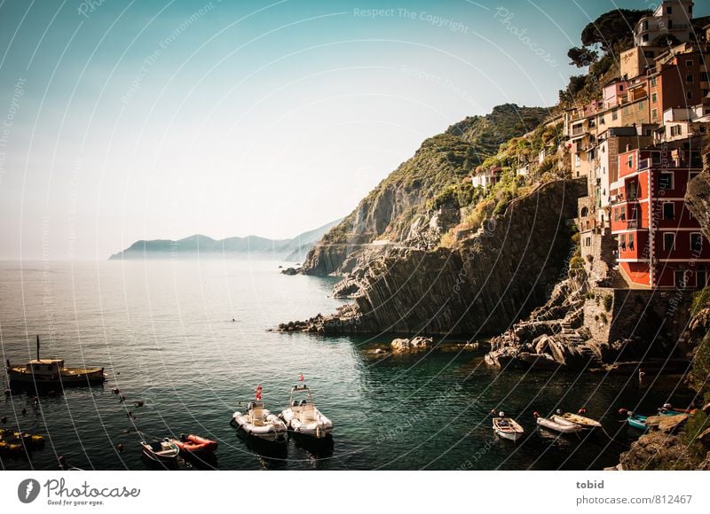 Bella Italia Vacation & Travel Tourism Sightseeing Summer Summer vacation Sun Ocean Cloudless sky Beautiful weather Hill Rock Waves Coast Bay Cinque Terre Italy