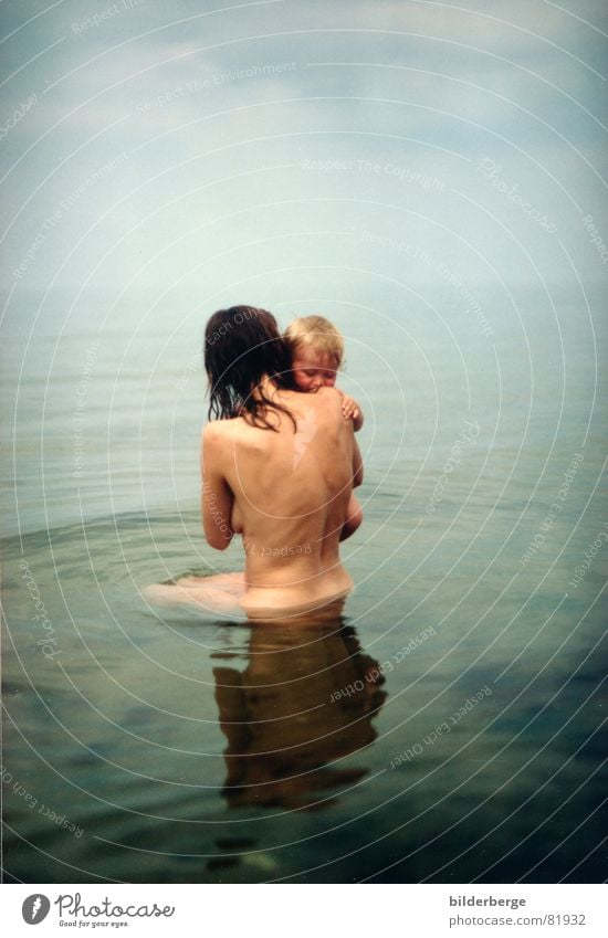 twosome Nude photography Morning Dawn Sunrise Sunset Portrait photograph Beautiful Relaxation Ocean Child Feminine Baby Toddler Young woman Youth (Young adults)