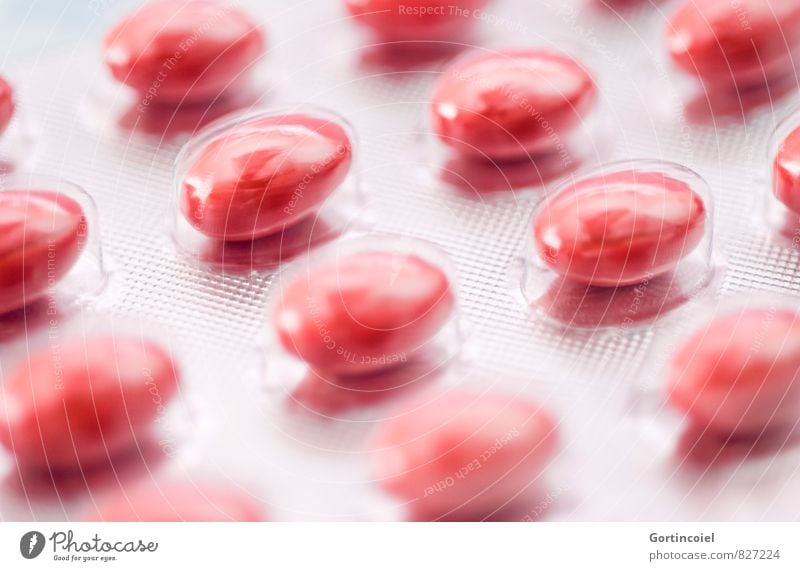 dragées Doctor Red Medication Health care Illness Pill Blister Dragee Pharmaceutics Colour photo Interior shot Close-up Detail Shallow depth of field