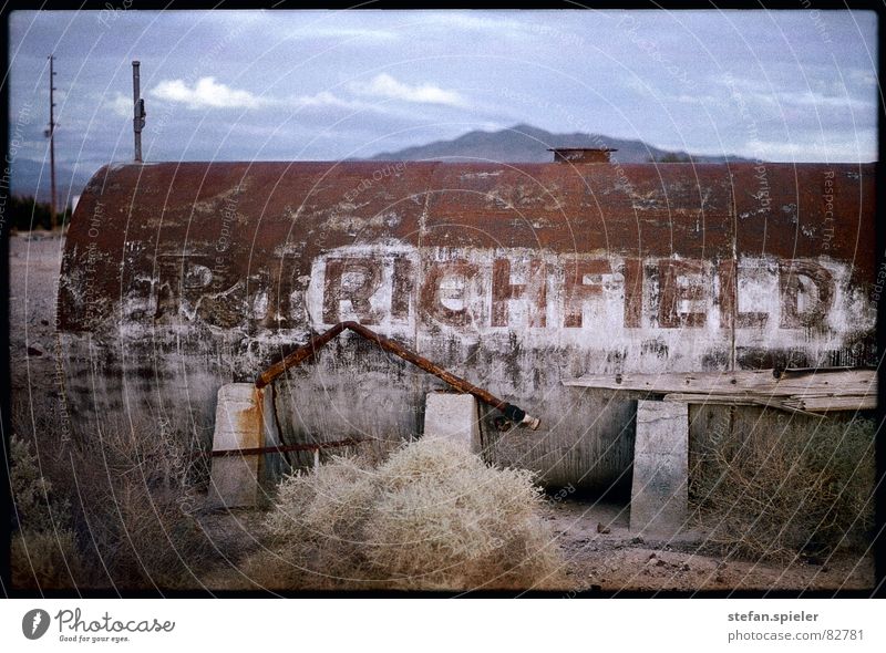 forsake sb./sth. Loneliness Remote Ghost town California Archaic Broken Rust Dry Badlands Deserted Old Evening Scrap metal Drought Tank outdated Thin not damp