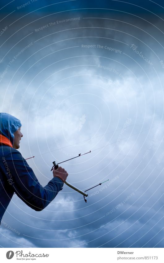 kites Adventure Sports steering mat Human being Masculine Young man Youth (Young adults) 1 18 - 30 years Adults Environment Nature Sky Sky only Clouds