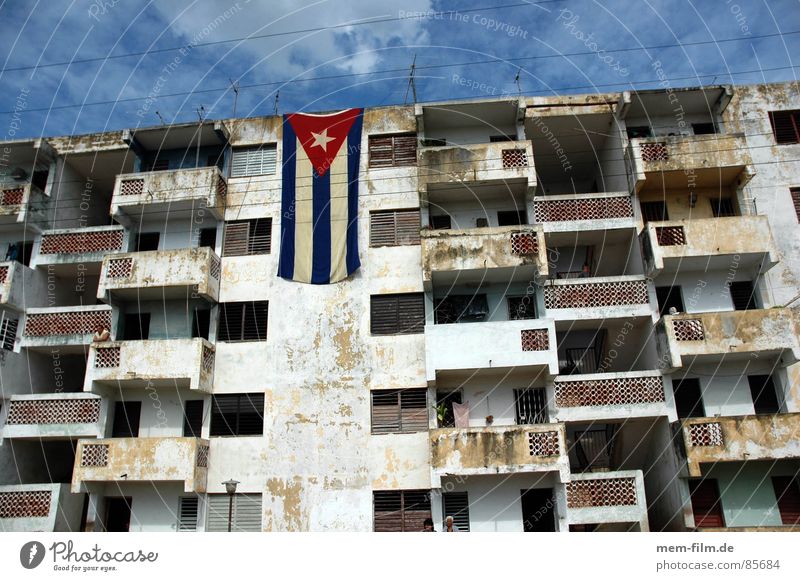 cuban pride Cuba Havana High-rise House (Residential Structure) Building Flag Sky Town Room Green Third World Derelict Transience castro che guevara rooms Blue