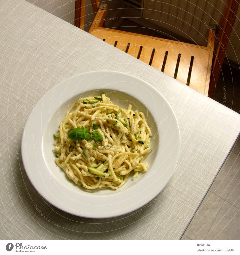 Eat's ready! Pasta Noodles Basil Plate Lunch Table Kitchen Delicious Nutrition Meal Dish Appetite Gastronomy Vegetarian diet Chair Zucchini take in food