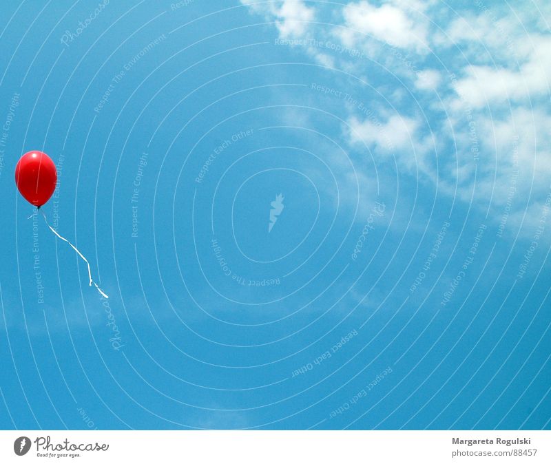 let him fly Balloon Red Air Clouds Leisure and hobbies Sky Blue Weather