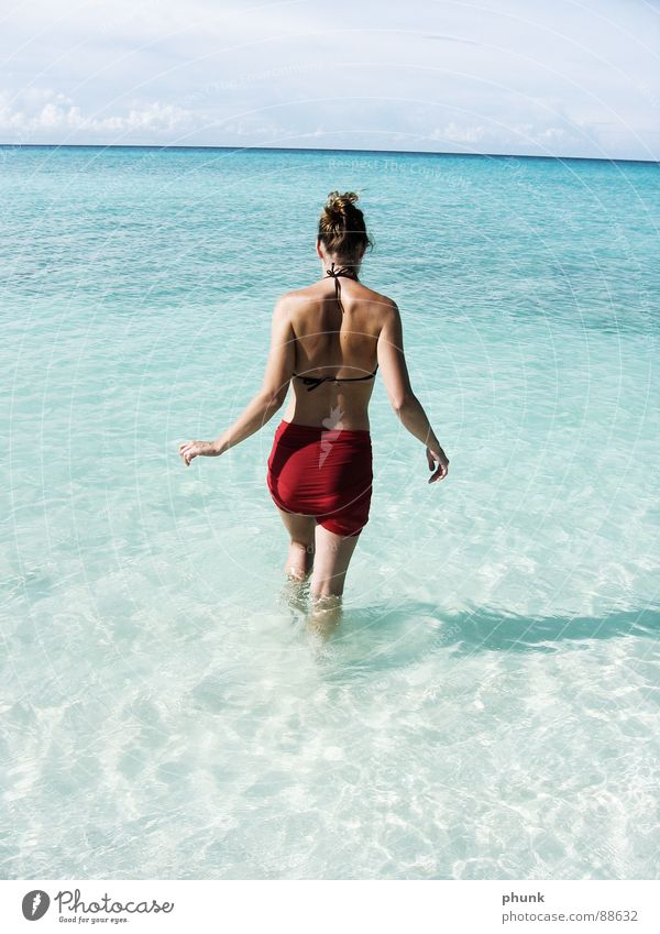 maldives dacapo Beach Ocean Vacation & Travel Woman Jump Hop Bikini Maldives India Beautiful Joy Sun Walking Water Weather Clarity Bright Summer Romance
