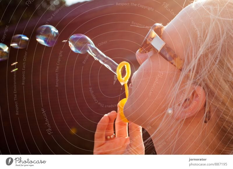 Bubbles in the wind Vacation & Travel Summer Summer vacation Sun Human being Feminine Woman Adults Partner Life Head 1 18 - 30 years Youth (Young adults) Joy