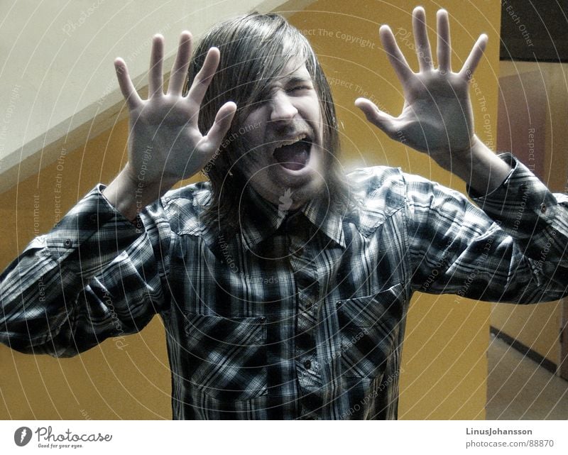 panic Stucco Yellow Fear Panic Anger Aggravation panicky window Men T-shirt long hair hands breath Sweden color