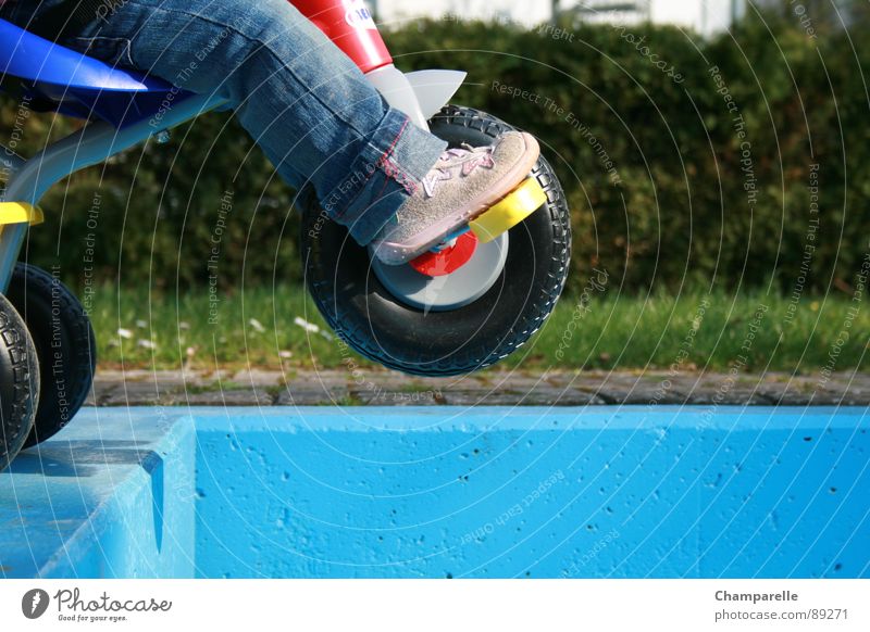 Falling Down Tricycle Reckless Water basin Footwear Sneakers Toddler Jeans Basin Children's leg Risk of accident Playing Effortless Danger of Life