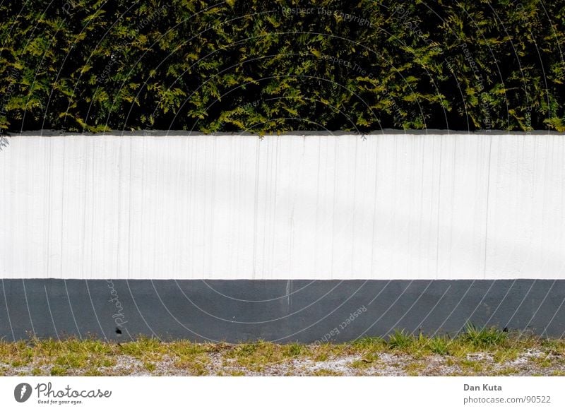 Green strip Wall (building) White Red Gray Meadow Bushes Hedge Geometry Structures and shapes Flat Graphic Ensign Concrete Gravel Garden Park Lawn Illustration