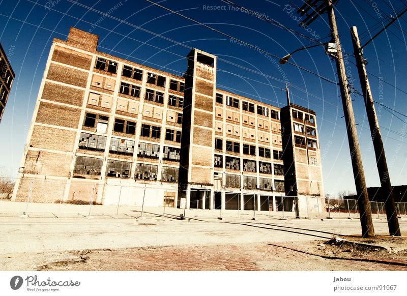 LOST IN PROGRESS - Cleveland Factory Colour photo Exterior shot Deserted Copy Space left Copy Space bottom Twilight Contrast Street Loneliness Derelict